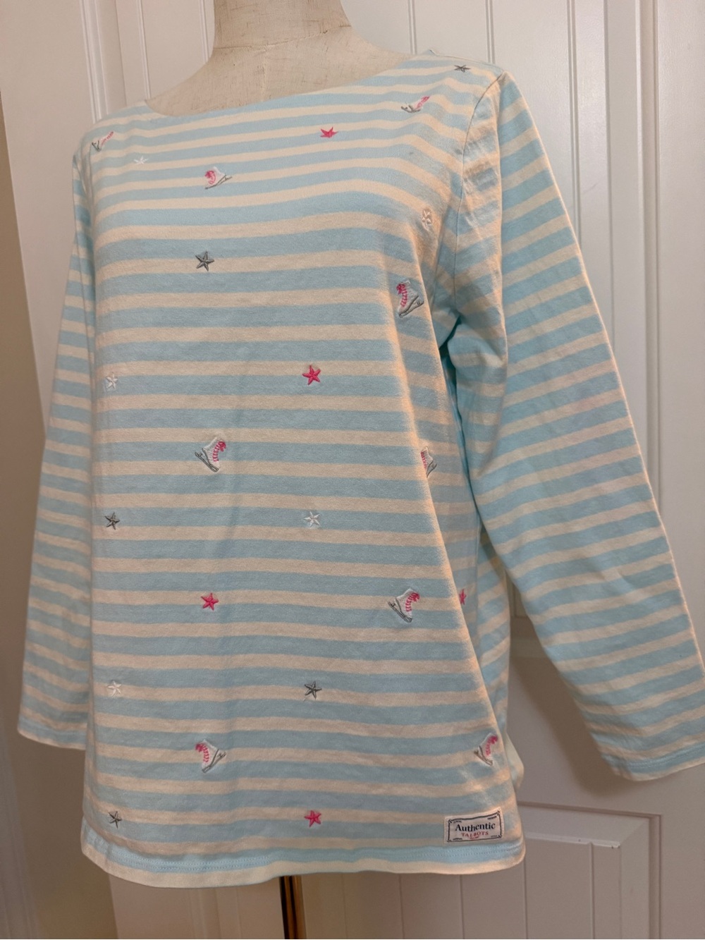 Talbots Light Blue/White Striped Top Embroidered Sailboats Stars Ice Skates 1X